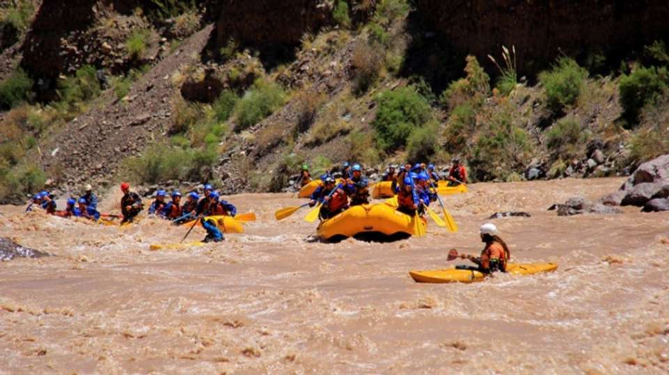 Rafting in Mendoza - Andes Vertical - Argentina - Image 3