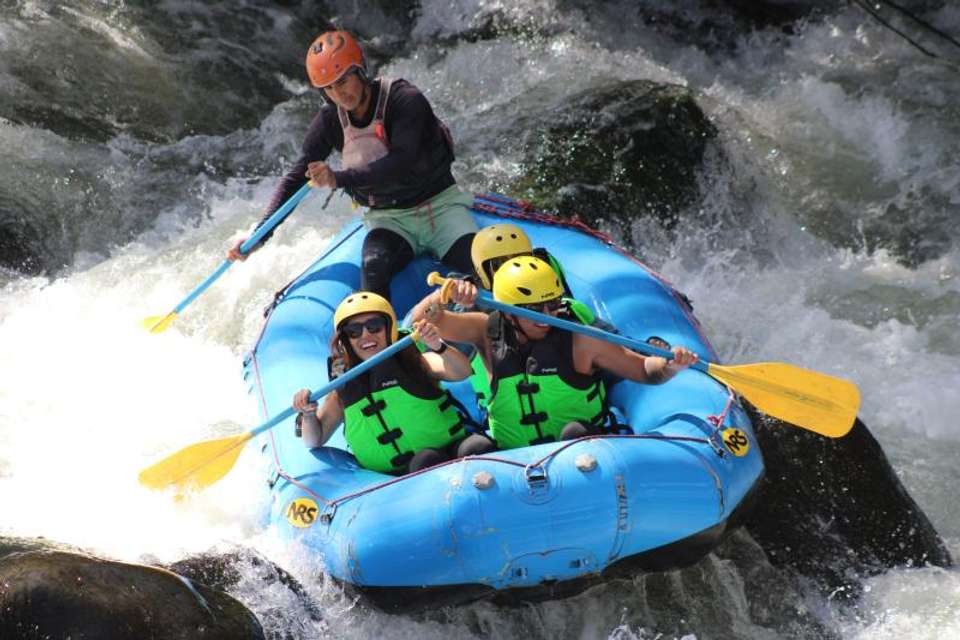 Rafting on the River Chili in Arequipa - Tangol Tours - Peru - Image 1