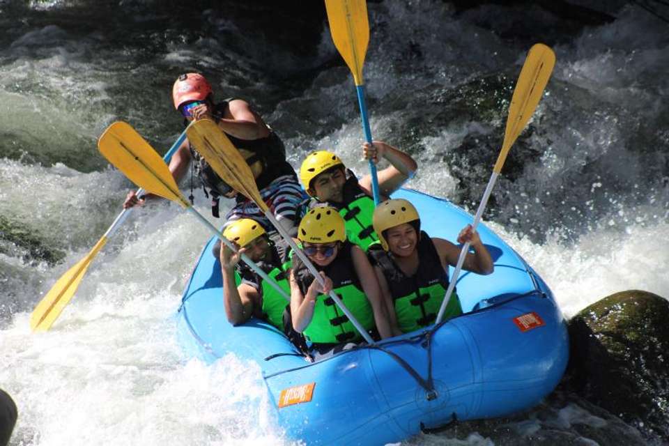 Rafting on the River Chili in Arequipa - Tangol Tours - Peru - Image 10