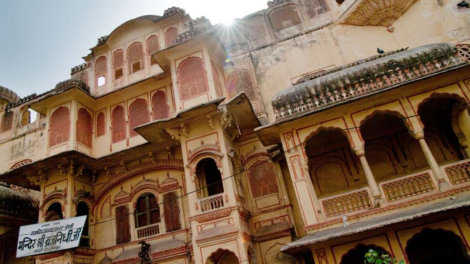Rajasthan: Laneways & Local Villages - G Adventures - India