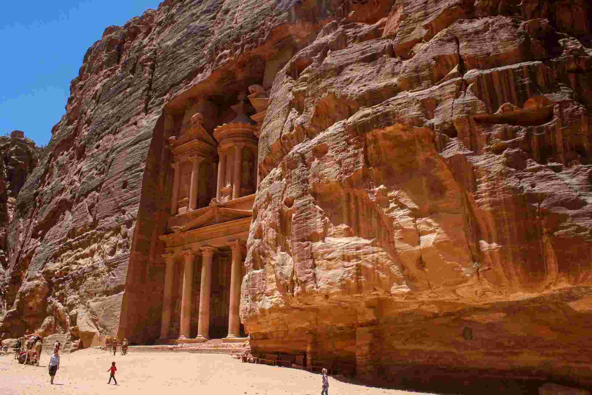 RCGS: A Week in Jordan with Sarah Legault