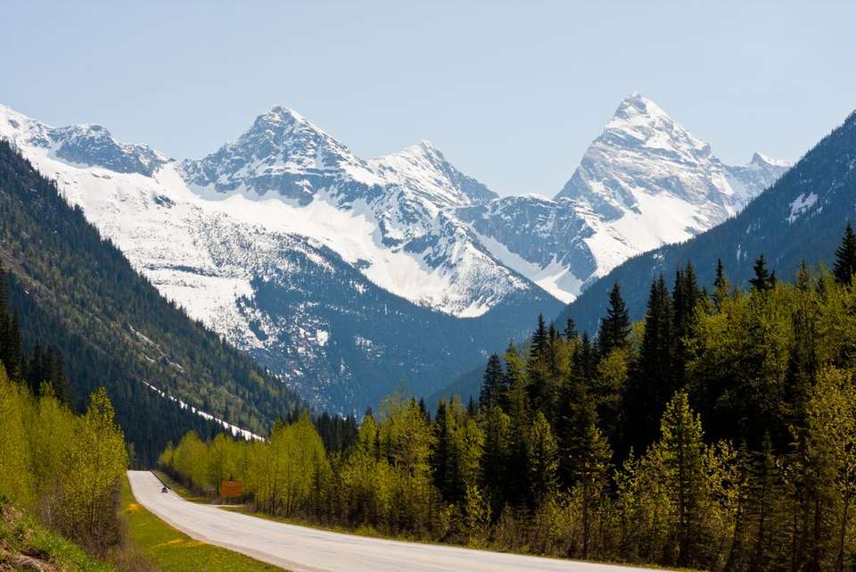 Real Canadian Rockies - Intrepid Travel - Canada - Image 13