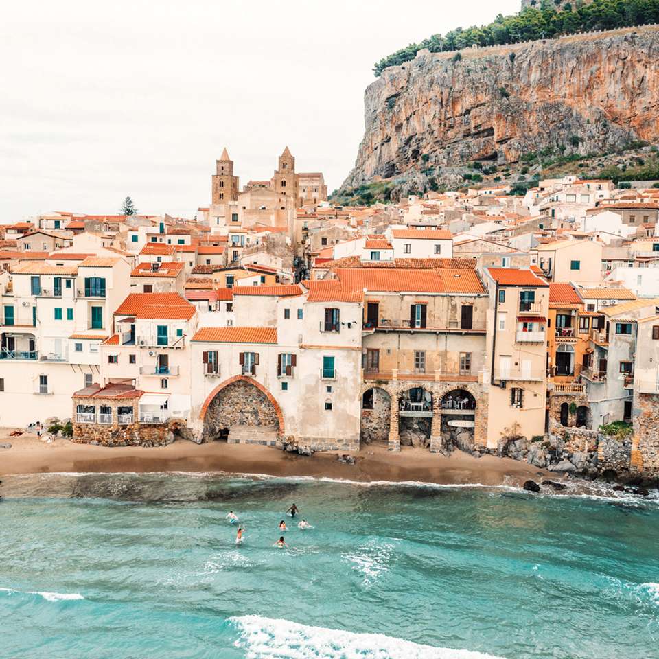 Real Sicily - Contiki - Italy - Image 6