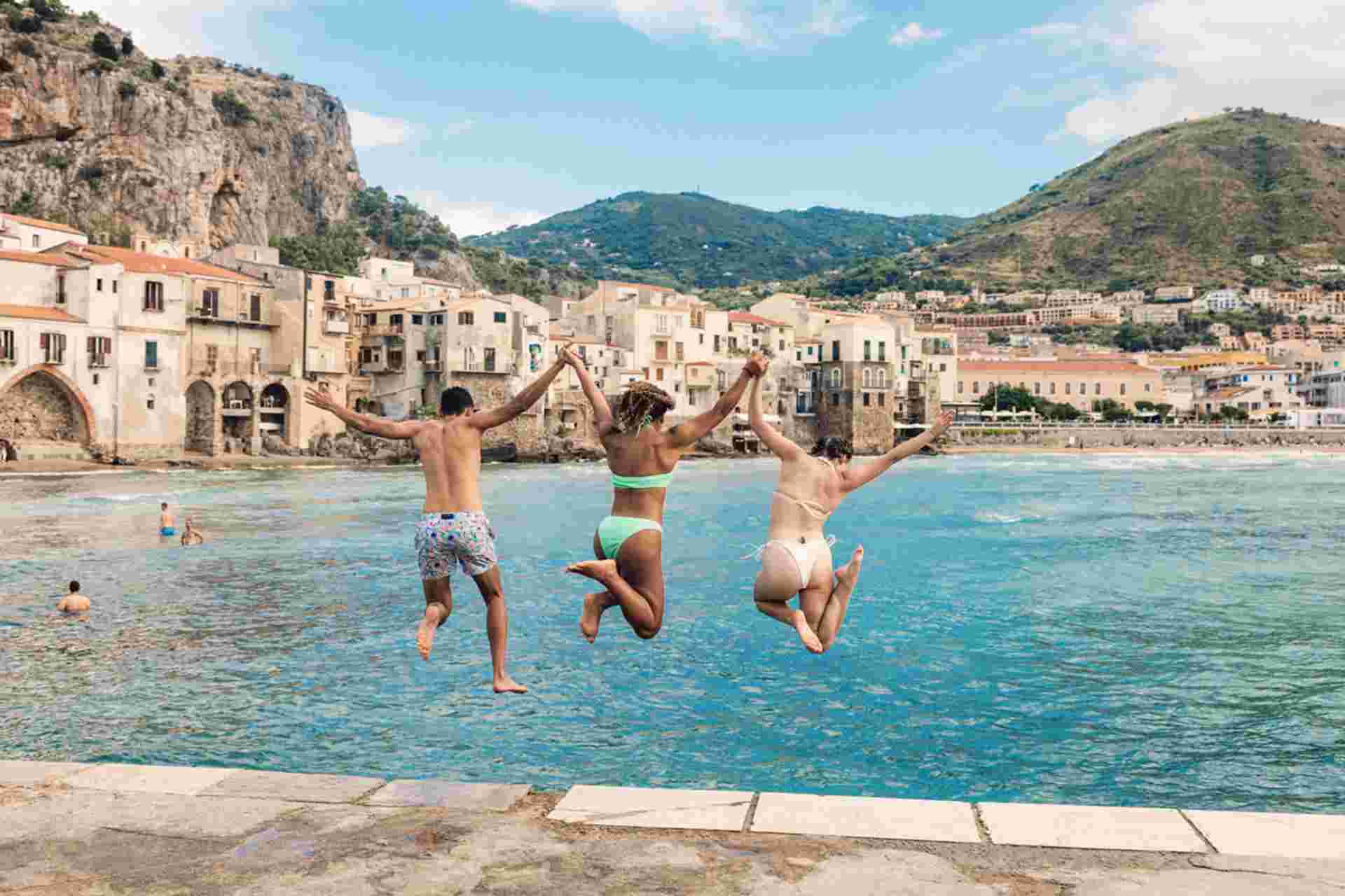 Real Sicily Reunion 35 to 45