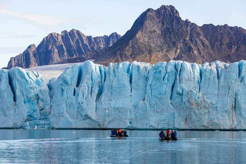 Realm of the Polar Bear In Depth - Douglas Mawson - Explore - Norway - Image 3