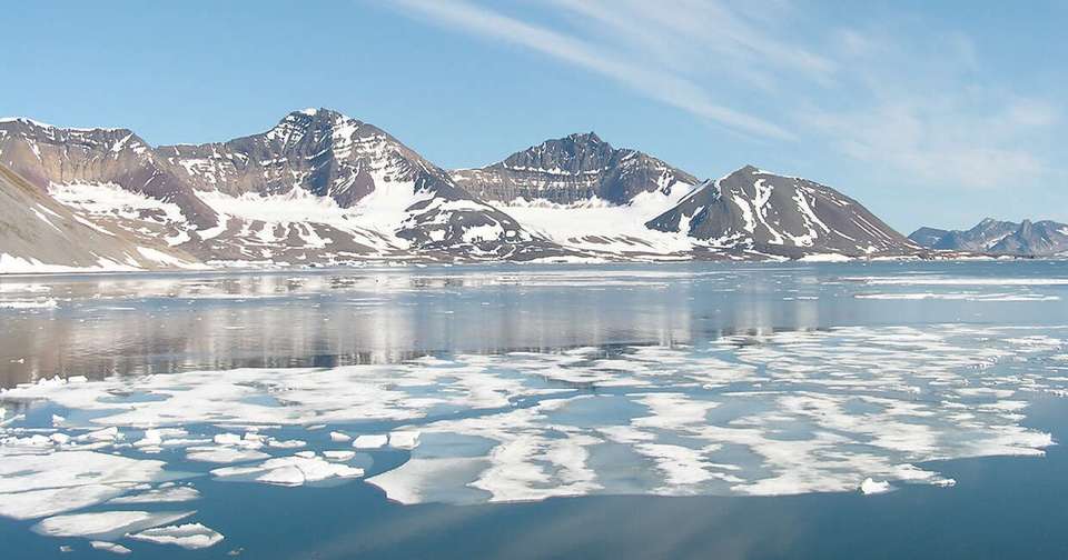 Realm of the Polar Bear - M/V Sylvia Earle - Explore - Norway - Image 2