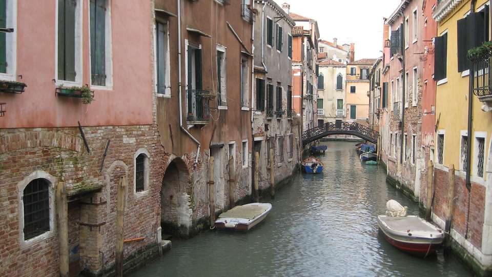 Reflections of Italy featuring Como - Collette Tours - Italy