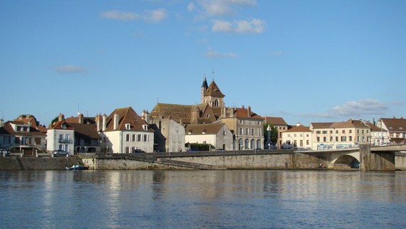Image 4 of 7