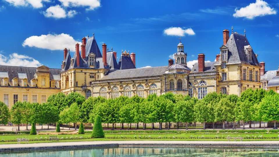 Revisit France's Past, its Royal Sites, and Medieval Cities during a Historic Cruise on the Petite Seine (port-to-port cruise) - Tweet World Travel - France - Image 4