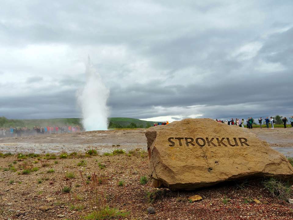 Reykjavik Iceland & Solar Eclipse at Sea (Large Group) - 5 days - On The Go Tours - Iceland - Image 4