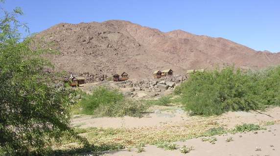 Image 2 of 6