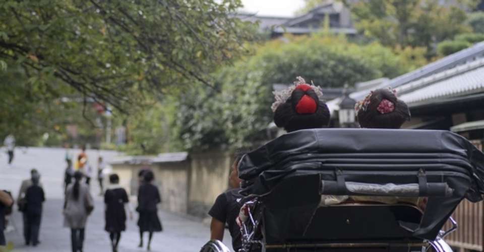 Rickshaw tour in Higashiyama, Kyoto - Very Project Inc - Japan - Image 3