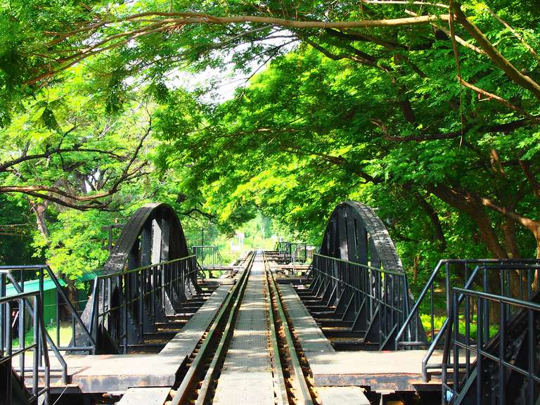 River Kwai & Northern Thailand - 8 days trip - alternative tour available