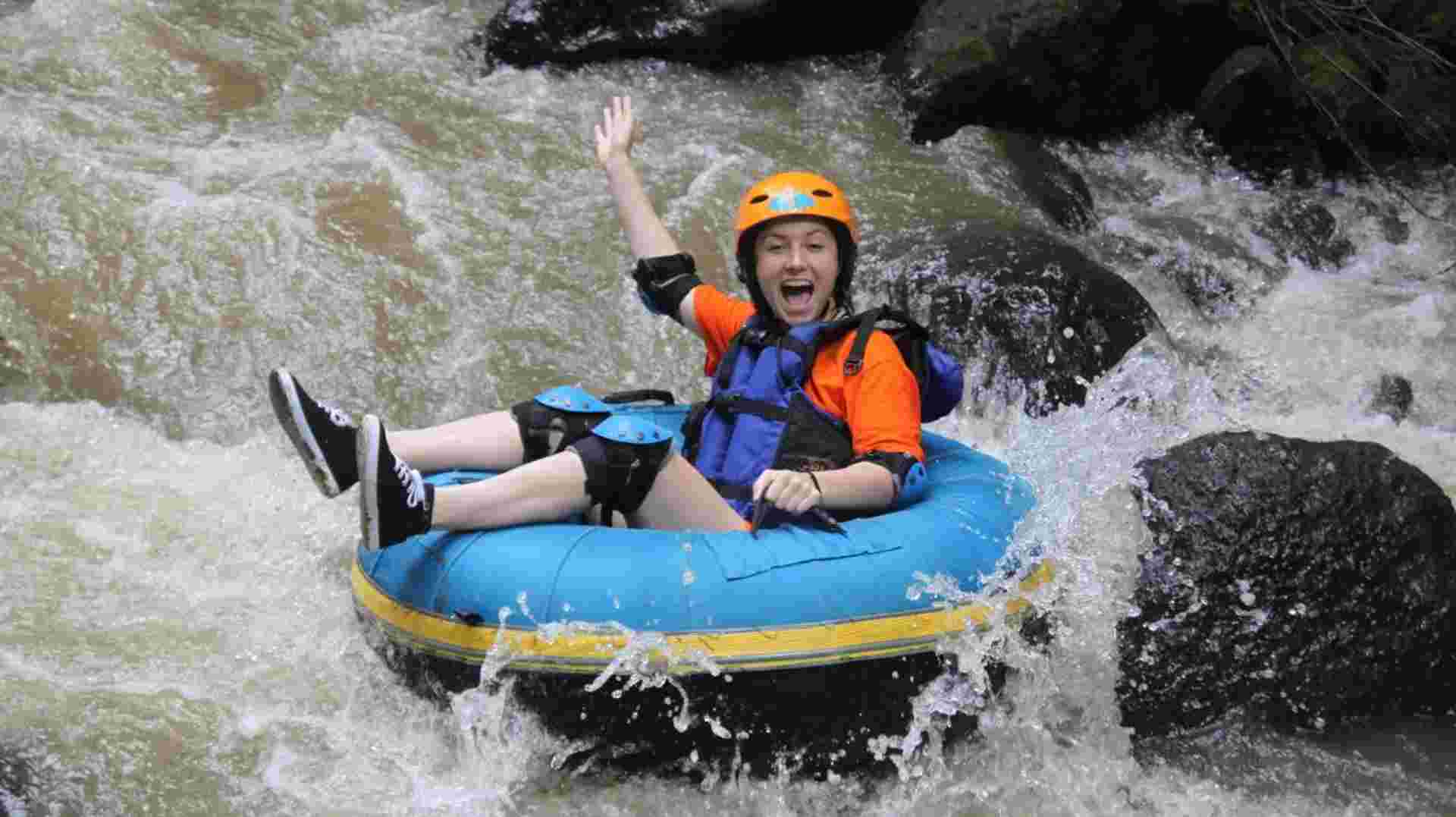 River Tubing with Hotel Pickup and Lunch