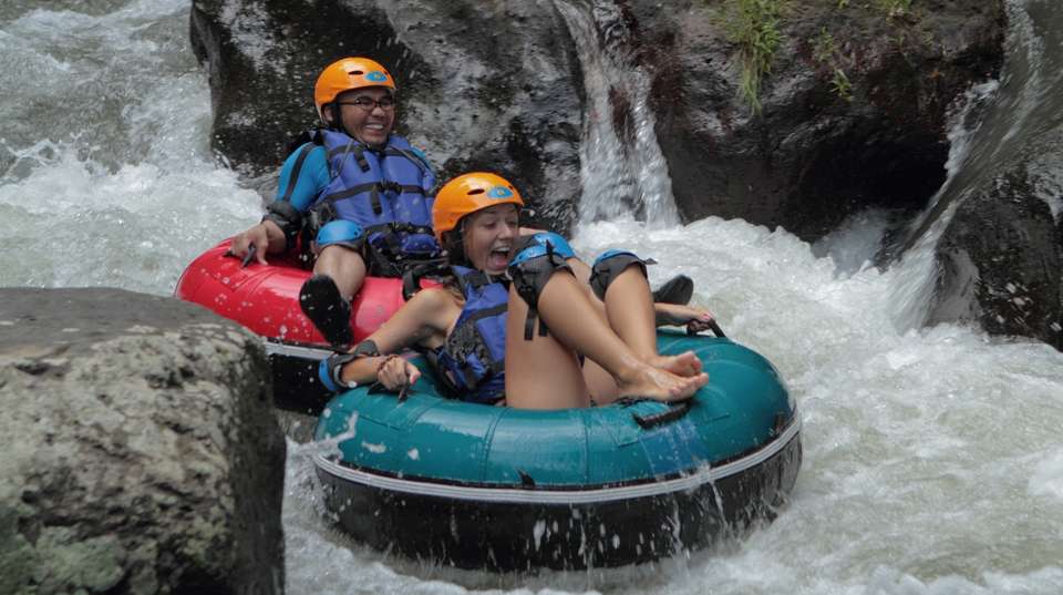 River Tubing with Hotel Pickup and Lunch - Edy Smile Tour - Indonesia - Image 3