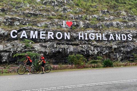 Road Cycling Thailand To Malaysia - Fall Tours