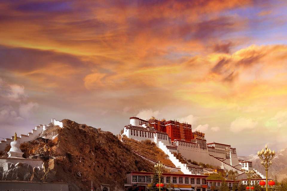 Roads of Tibet and Unforgettable China - Europamundo - China - Image 4