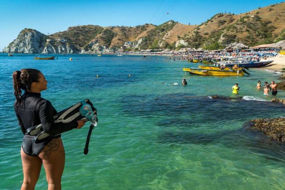 Rodadero, Aquarium and Playa Blanca Tour - Tangol Tours - Colombia - Image 2