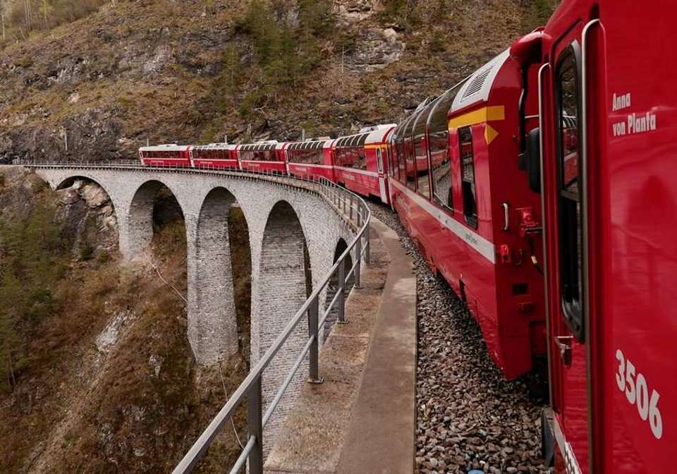 Romantic Italy to Swiss Alpine by Rail - Indus Travels - Italy - Image 7
