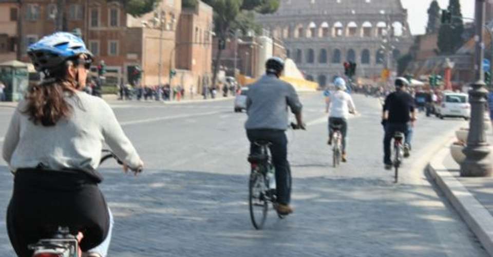 Rome by electric bicycle private tour - Rolling Rome Segway, Golf-cart And Electric Bicycle Tours & Rents - Italy - Image 2