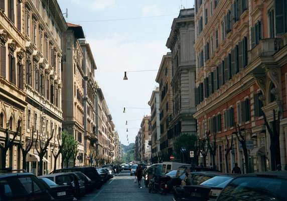 Image 2 of 6