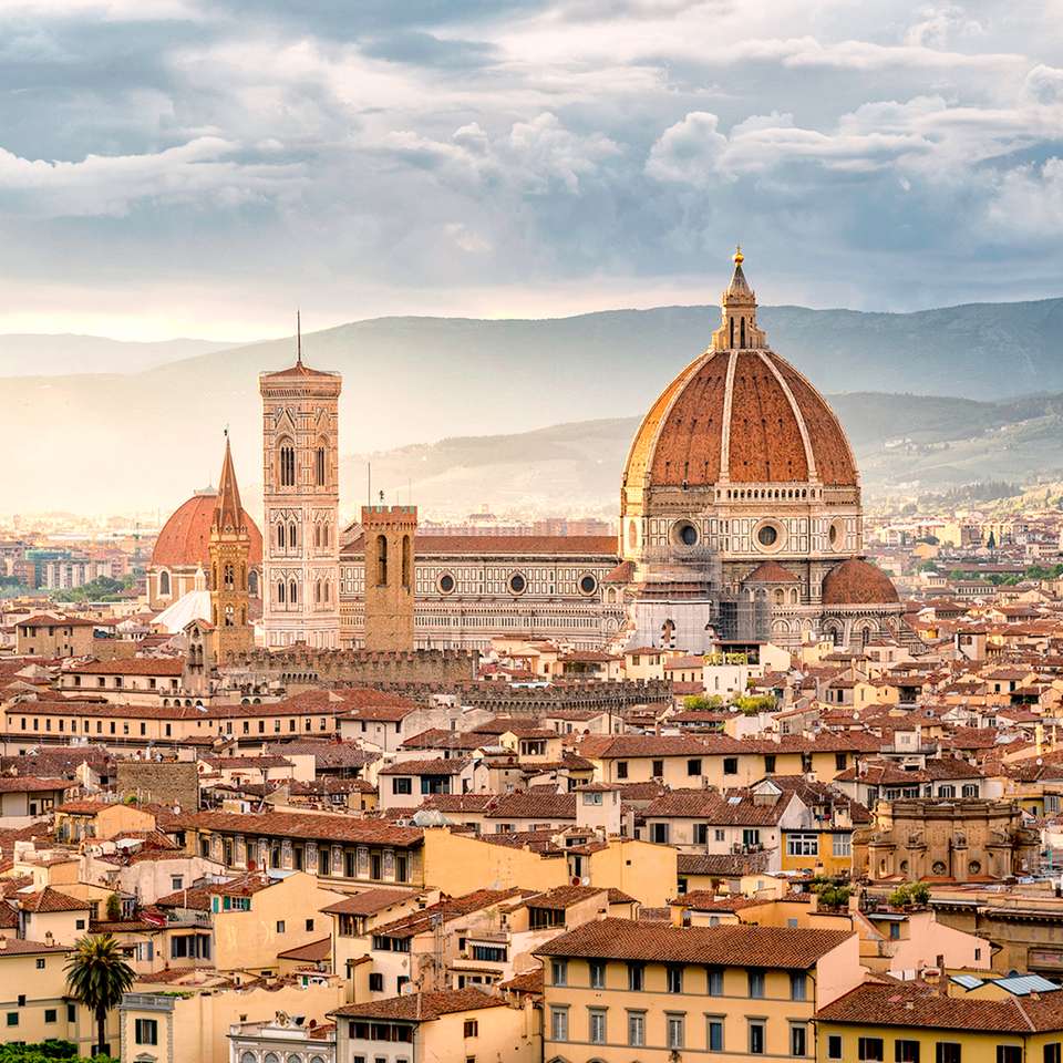 Rome to London Trail - Contiki - Italy - Image 5