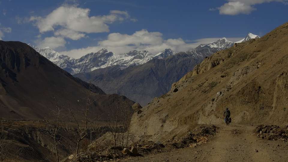 Round Annapurna Mountain Biking - Unique Adventure International Pvt Ltd - Nepal - Image 6