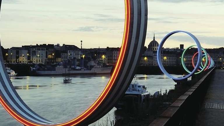 France Festivals and events Tour: Royal New Year cruise on the Loire (port-to-port cruise)
