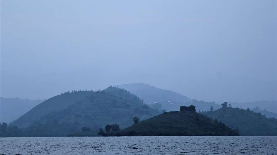 Rwanda & Uganda Gorilla Trekking: Eight Days - Rwanda Eco Company And Safaris - Rwanda - Image 2