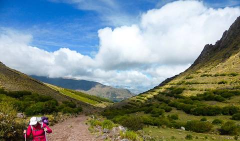 Sacred Valley Day Trek - 11 Hours