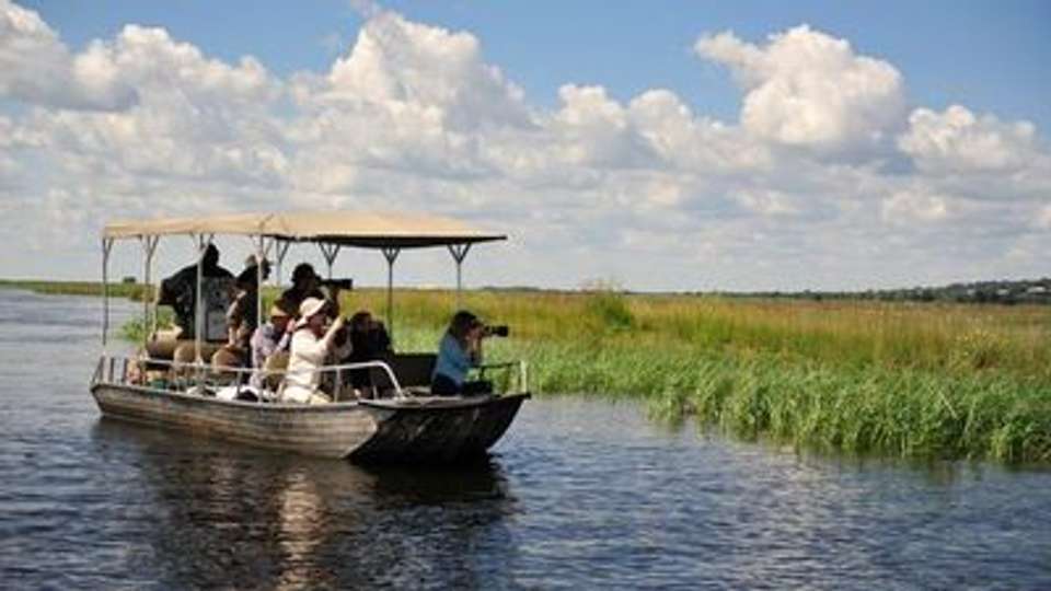 Safari Cruise along the Zambezi River - South Africa, Botswana, Namibia, Zimbabwe with extended stay at the Cape Peninsula (port-to-port cruise) - Croisieurope - South Africa - Image 7