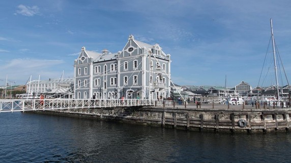 Image 2 of 15