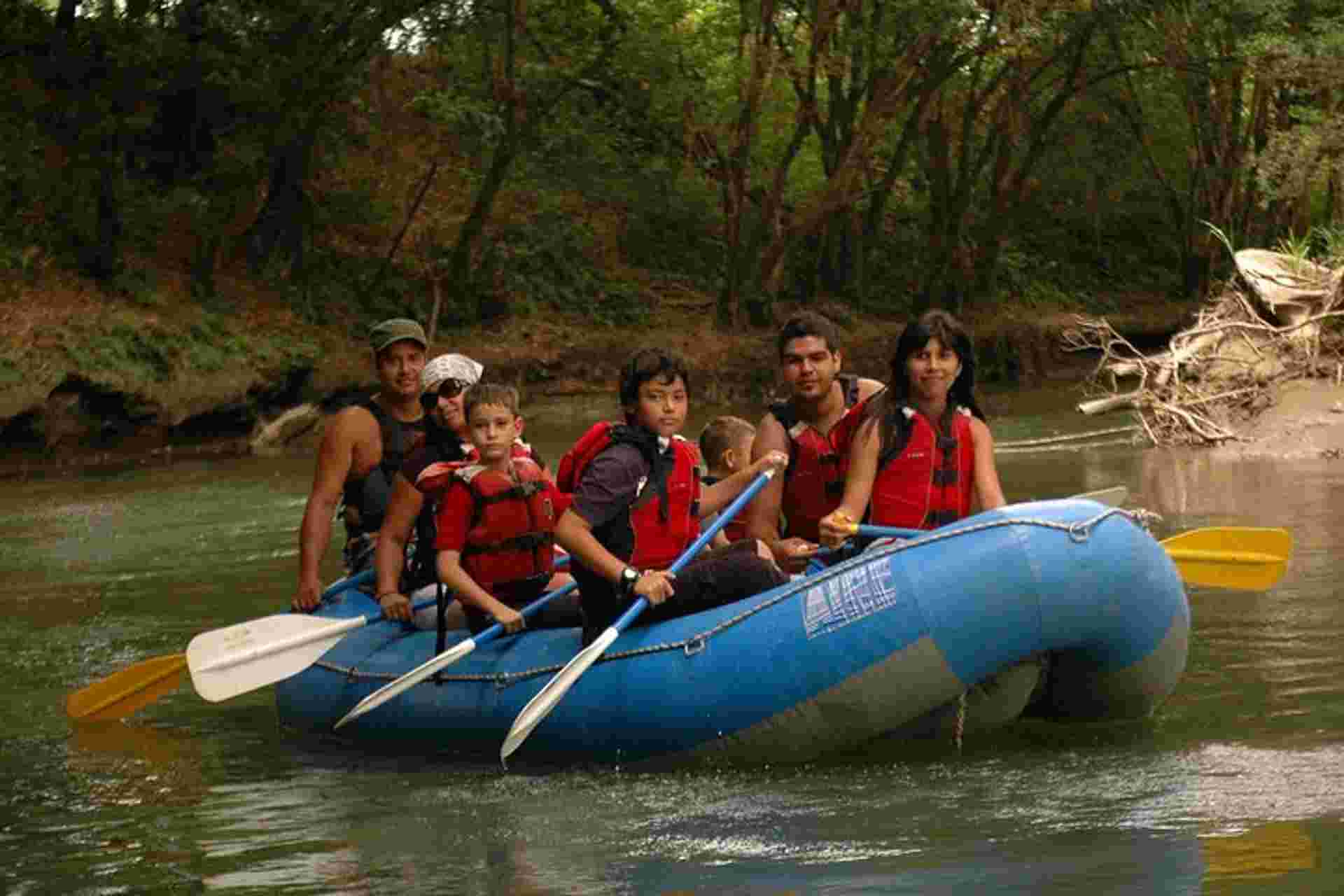 Safari Float Sarapiqui River From San Jose