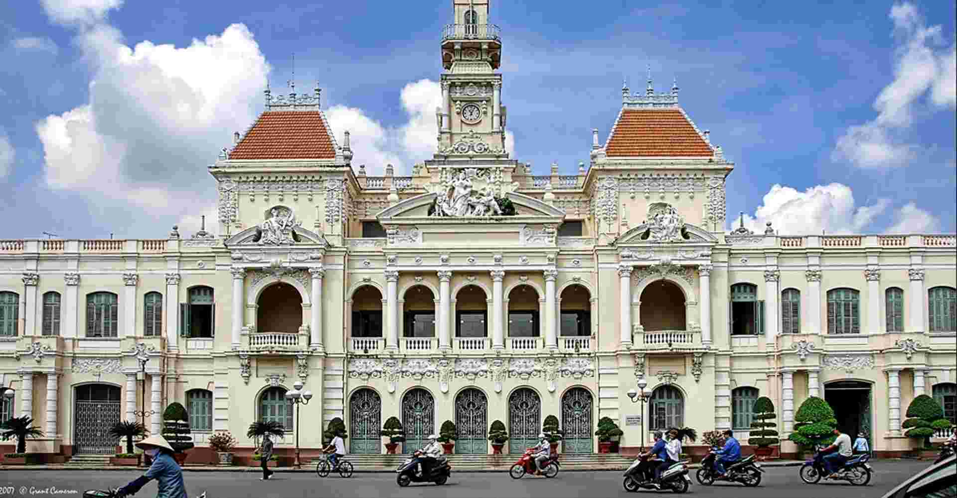 Saigon Half-Day Group Tour