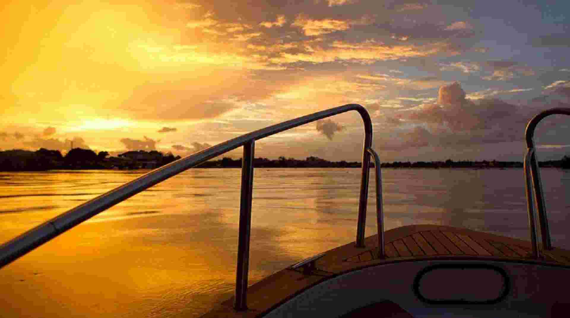 Saigon Sunset Tour by Speedboat