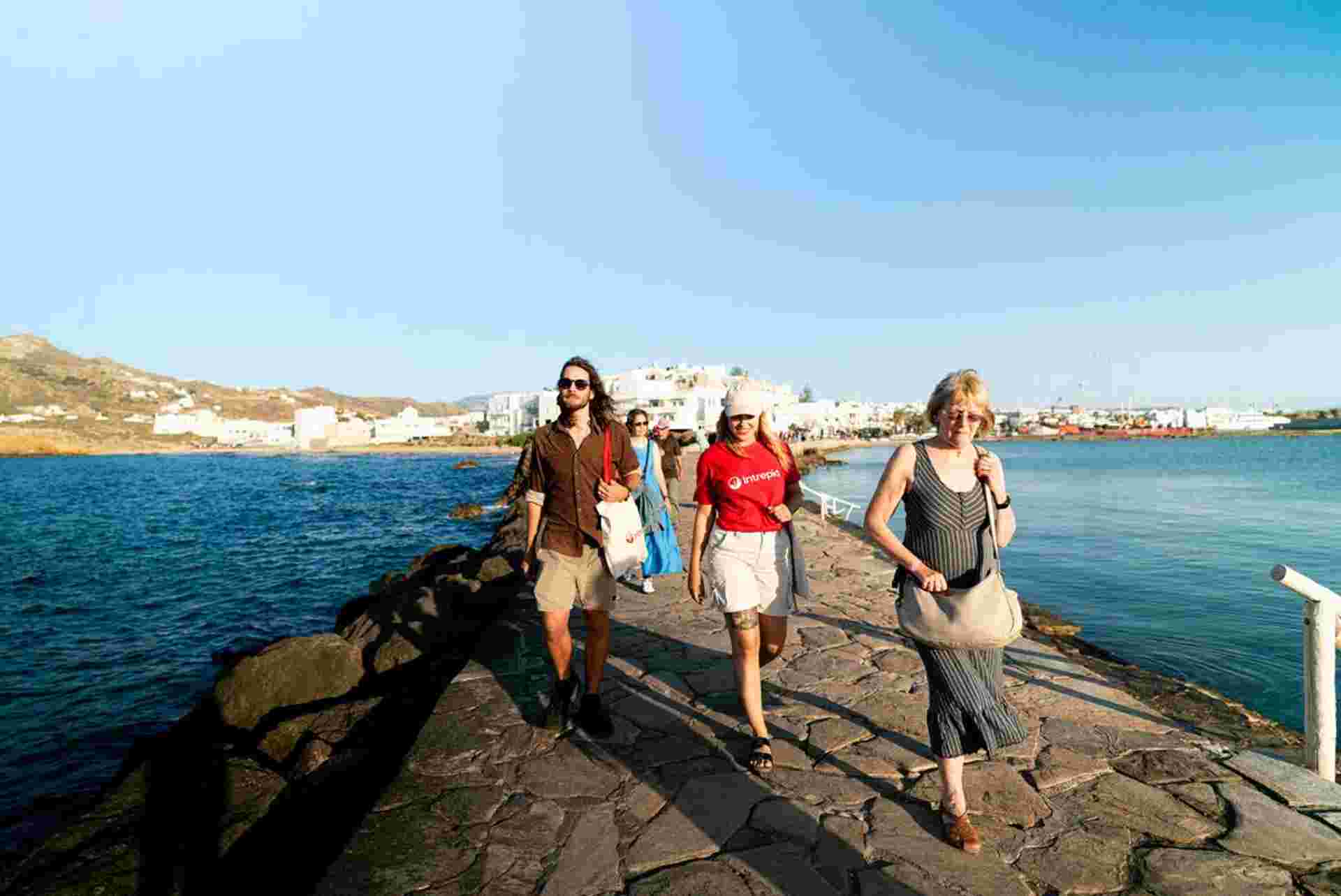 Sail Greece: Santorini to Mykonos