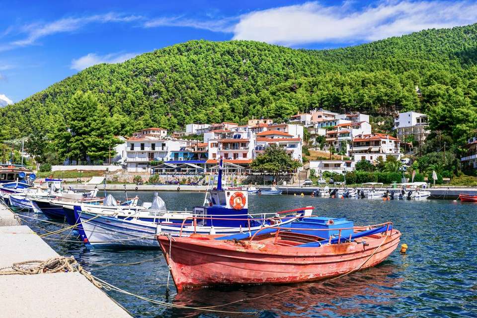 Sail Greece: Skiathos, Skopelos & Alonnisos (Catamaran) - Intrepid Travel - Greece - Image 7