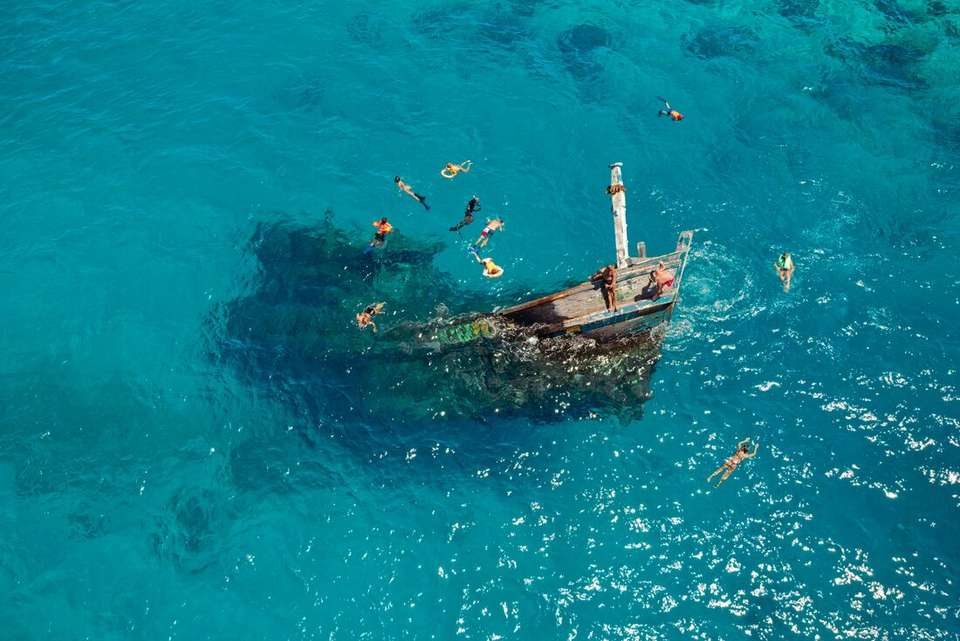 Sail Maldives - Intrepid Travel - Maldives