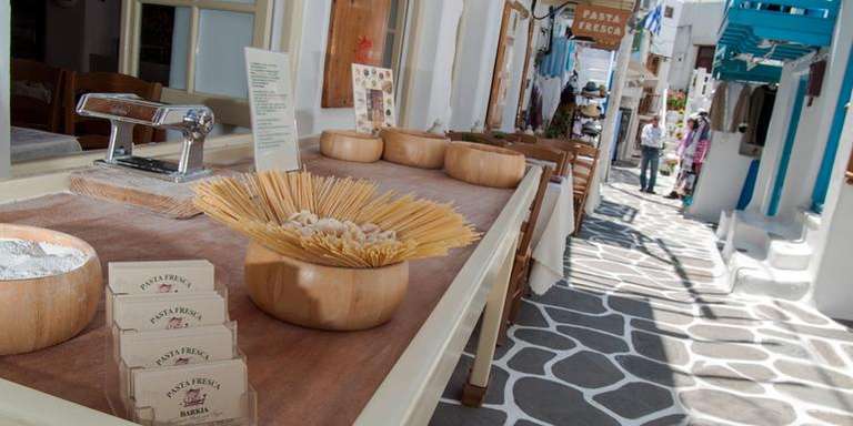 Greece Natural landmarks sightseeing Tour: Sailing Greece - Mykonos to Mykonos