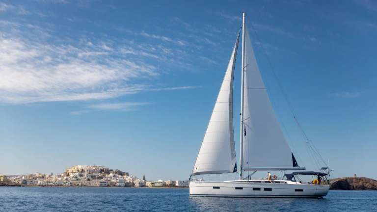 Europe Sailing, yachting and motor boating Tour: Sailing Greece - Mykonos to Santorini