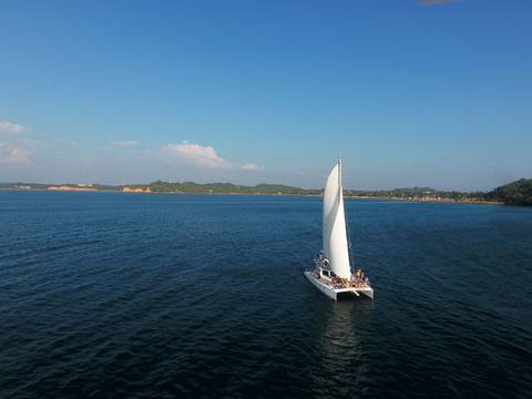 Asia Guided And Escorted Tours: Sailing Sri Lanka - South Coast