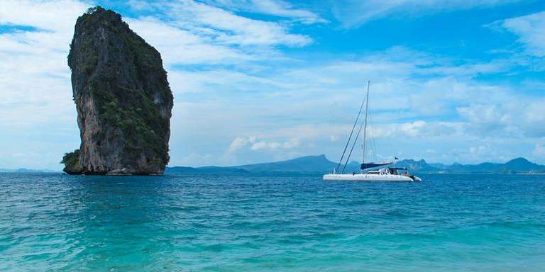 Thailand Explorer Tour: Sailing Thailand - Ko Phi Phi to Phuket
