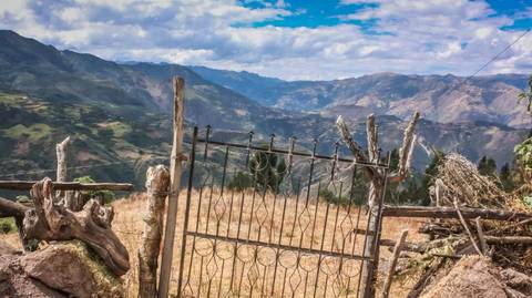 South America Guided Tours: Salkantay Trek & Machu Picchu