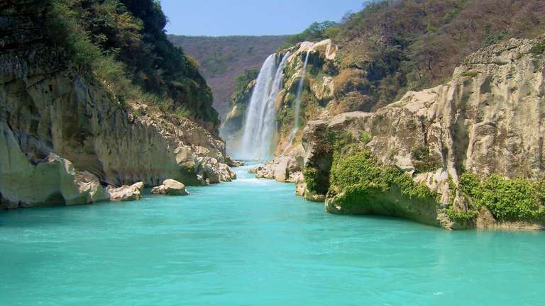 San Luis Potosi Tour: A Fantastic Journey Through Waterfalls, Mountains And Sea (15 Days) trip - alternative tour available
