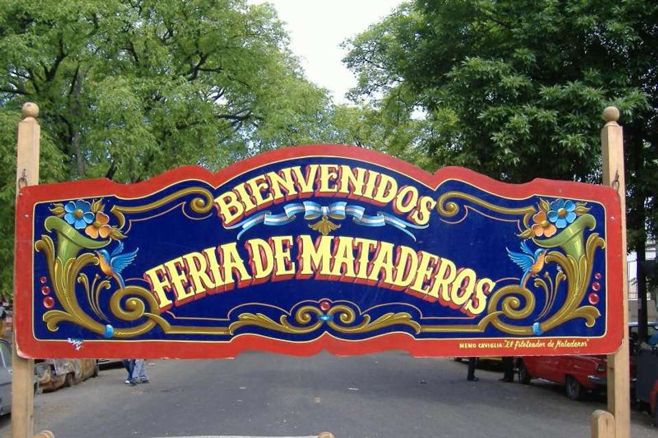 San Telmo & Mataderos Fairs Tour - Tangol Tours - Argentina - Image 3