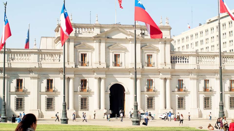 Santiago City Highlights Tour - Chile Off Track - Chile - Image 4