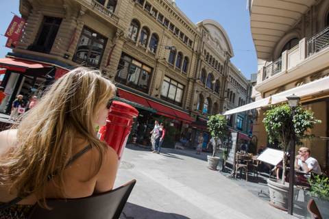 Explorer Tour: Santiago To Buenos Aires: Volcanos, Valleys & The Lake District