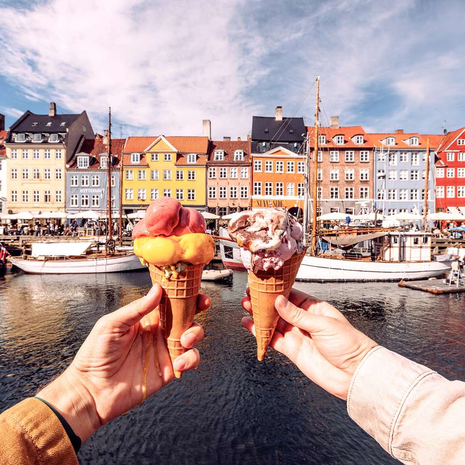 Scandinavia - Contiki - Denmark - Image 6