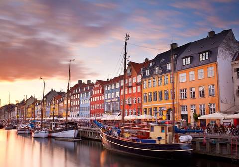 Scandinavia Sightseeing Tour: Scandinavian Capitals
