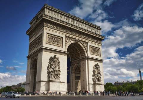 France Local Culture Tour: Scenic Paris Normandy And Loire Self Drive